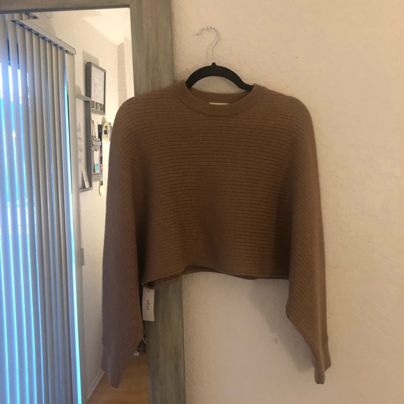 Wilfred Crop Sweater (Aritzia) - Picture 1 of 5
